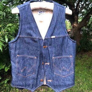 Wrangler Vintage Denim Vest with Sherpa lining, Size Small